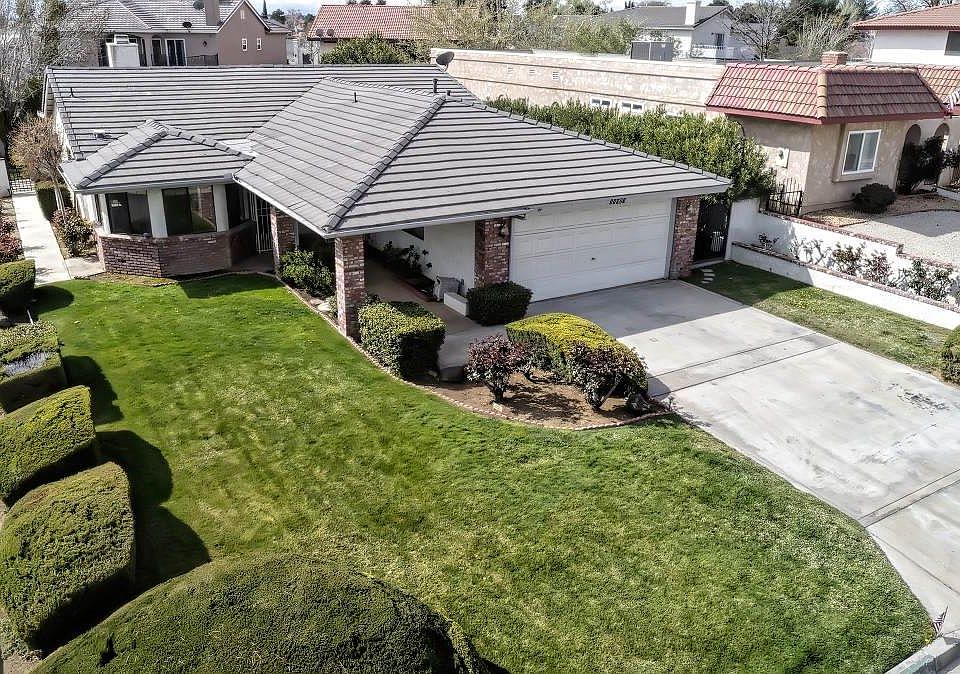1st image of 18025 Pebble Beach Dr