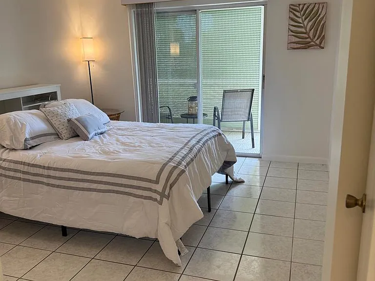 2616 Garden Dr N #105 — Photo 11