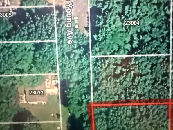 Charles Young Ave, Aquasco, MD 20608