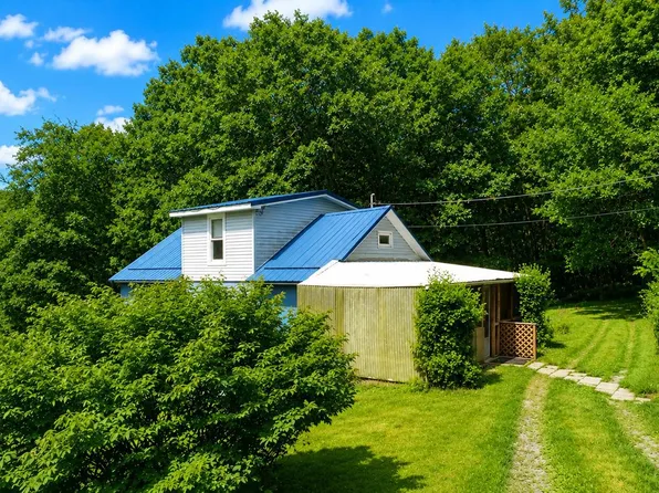 206 W Liberty St, Oakland, MD 21550