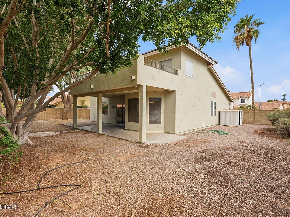 2nd image of 3009 E MENLO Street