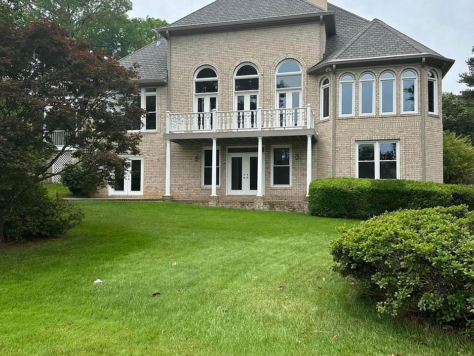 2nd image of 216 Turquoise Creek Dr