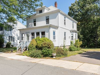 1 Winnegance Ave, Peabody, MA, 01960