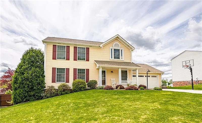 280 Sunridge Dr photo 1