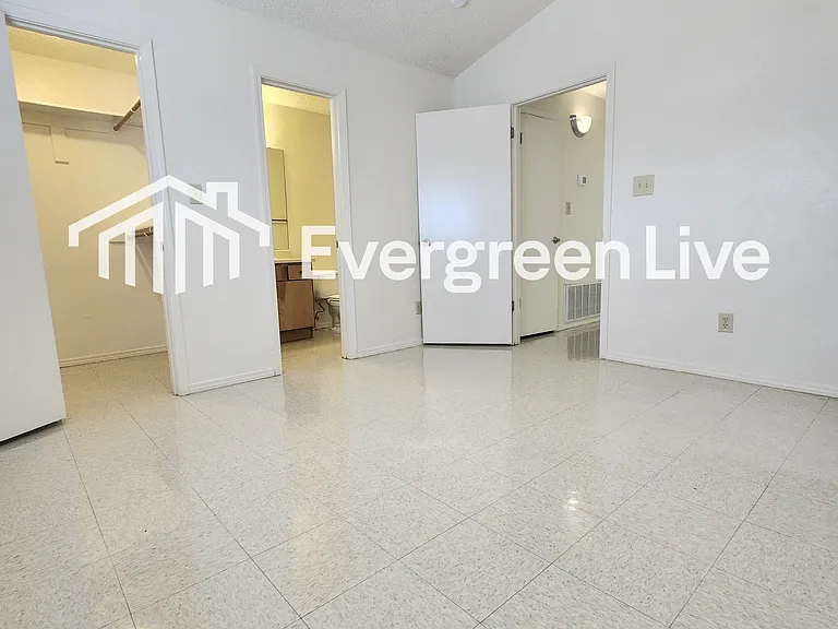 2241 Zuni Ct — Photo 14
