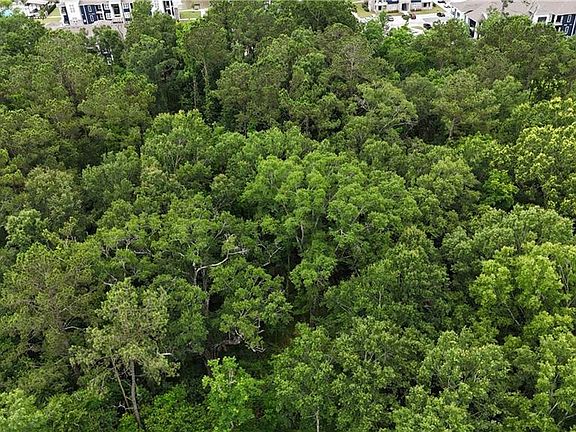 5th image of Hewitt Rd