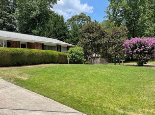 23 Old Farm Rd, Marietta, GA 30068