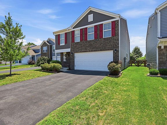 4th image of 407 Nells Way