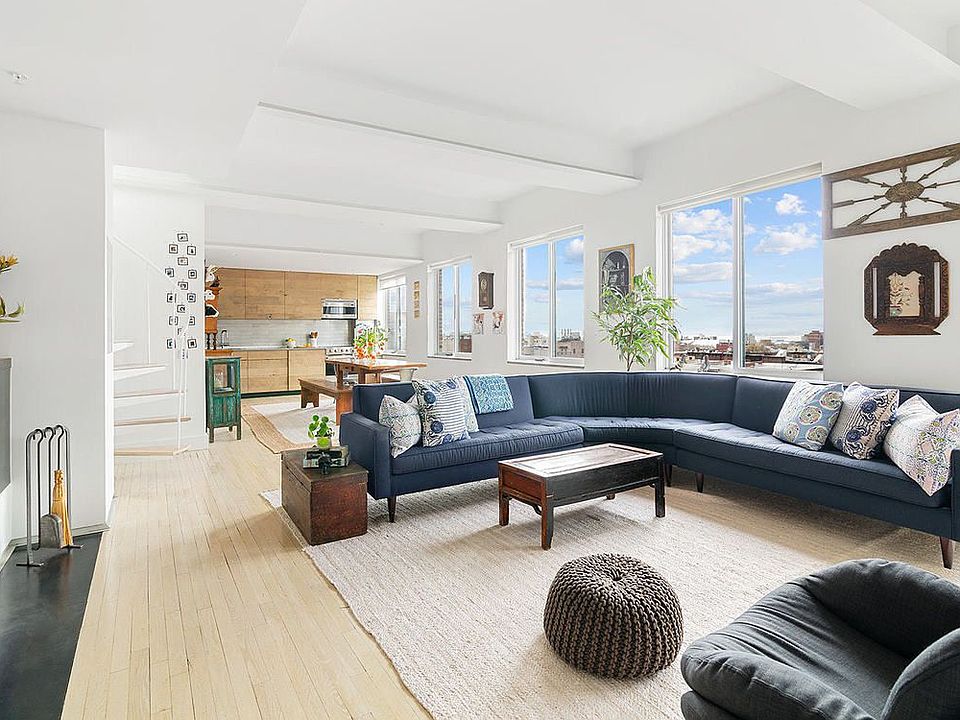 1st image of 444 12th St #Penthouse A