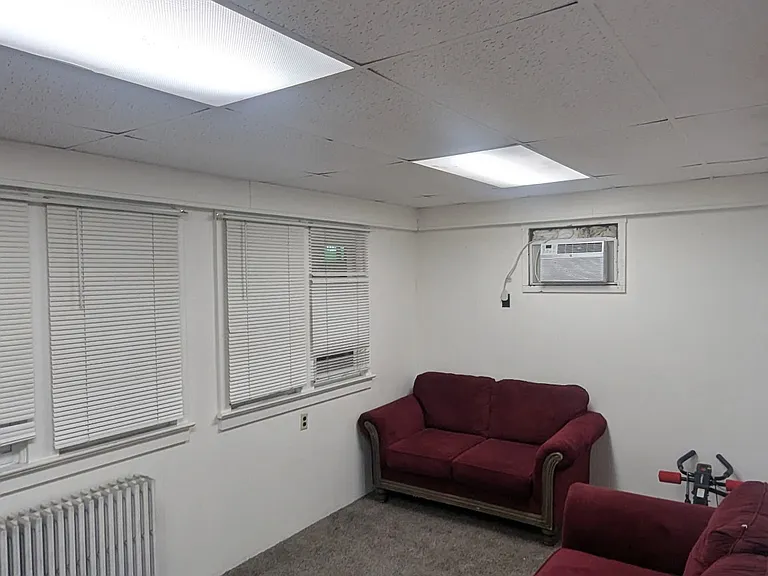 4730 Horseshoe Park #10 — Photo 11