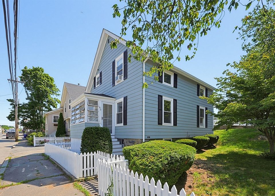 1st image of 210 Pleasant St