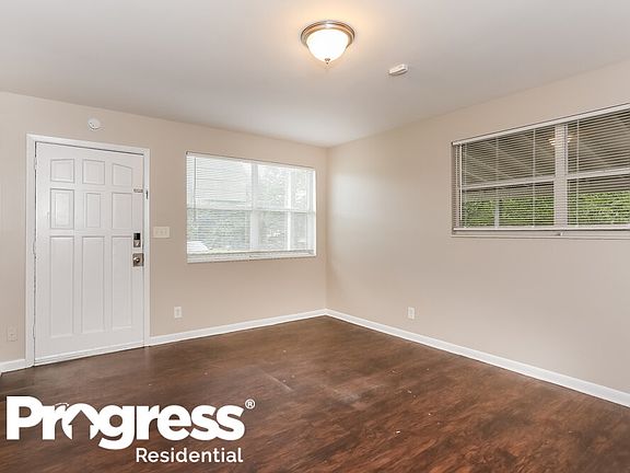 5th image of 6716 Herst Ln
