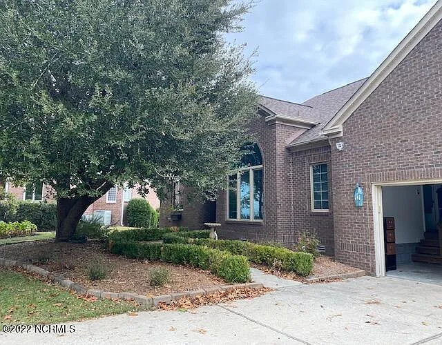 906 Diamond Court - 1 — Photo 3