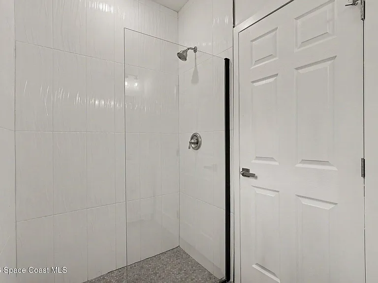 15 Travis St #101 — Photo 15