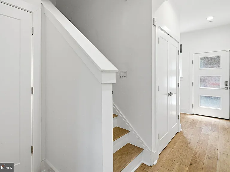 1329 N 17th St #8D — Photo 19