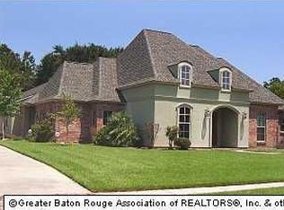 1854 Safford Blvd, Port Allen, LA 70767