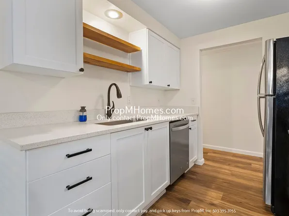 325 SE 32nd Ave, Portland, OR 97214