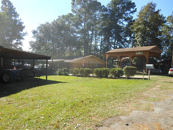 2nd image of 279 Shamrock Dr
