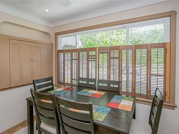 5th image of 7917 Ivandale Dr