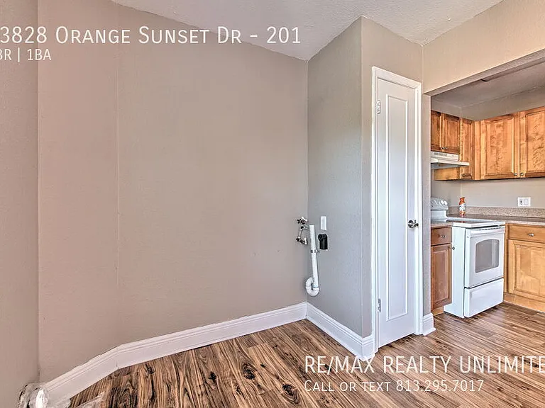 13828 Orange Sunset Dr #201 — Photo 9