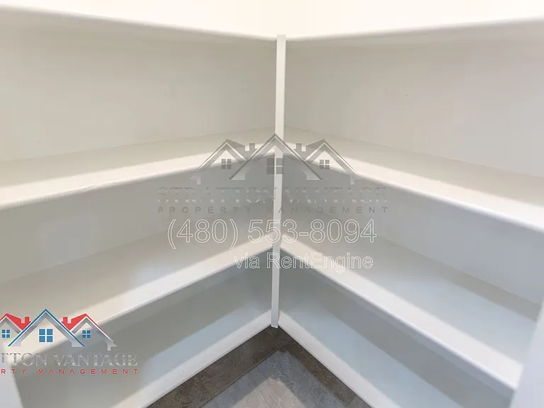 1673 N Wrigley Dr — Photo 14