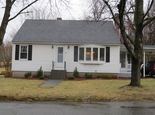 22 Regina Dr, Leominster, MA 01453