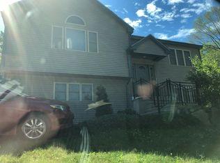 59 Circuit Ave N, Worcester, MA 01603