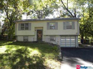 705 Lila Ave, Bellevue, NE 68005