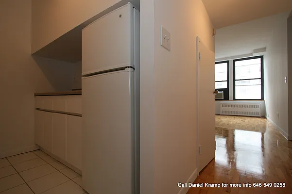 Rented by City Connections Realty | media 4