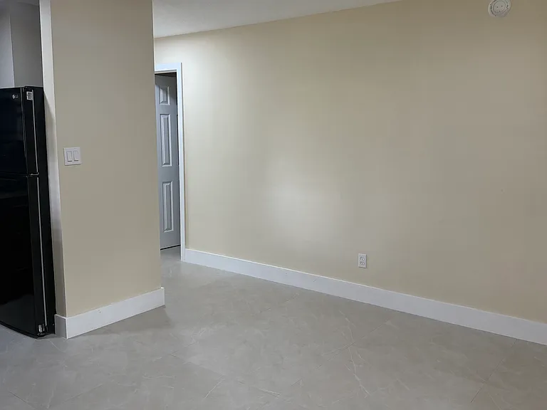 1512 S Lee Ave #1512 — Photo 6