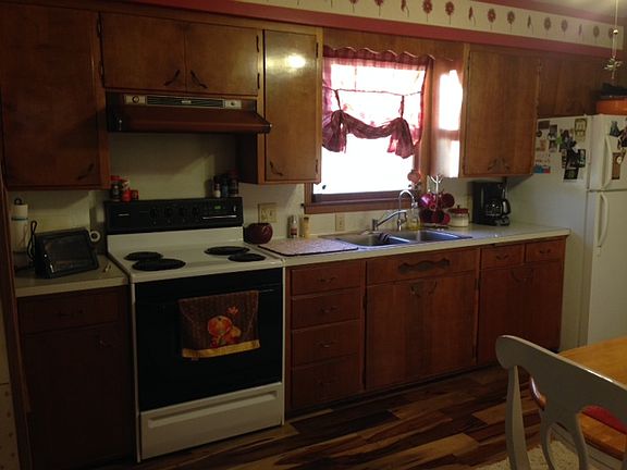 2nd image of 560 Central Ave