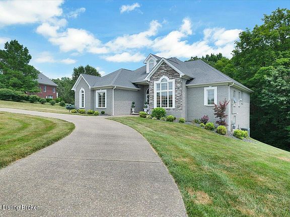 4th image of 158 Oak Park Ct