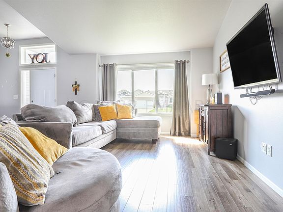 5th image of 6617 58th Ave S
