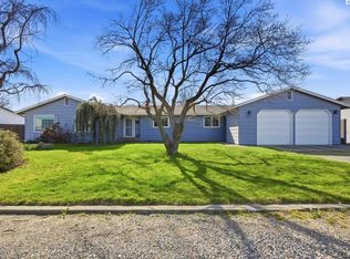 213205 E 22nd Ave, Kennewick, WA 99337