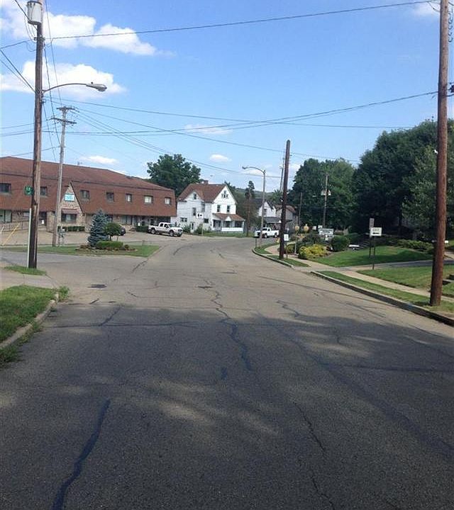 2nd image of 24 Elm St