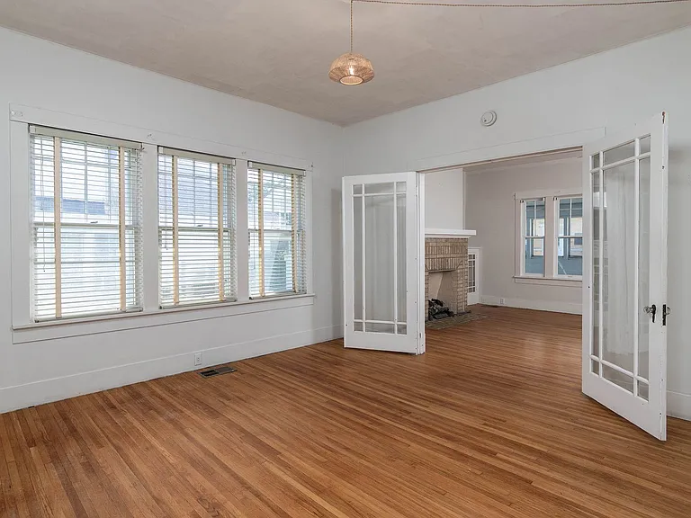 108 Blount St — Photo 7