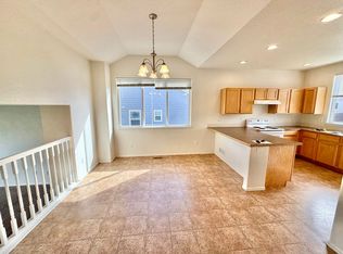 7374 Andover St, Wellington, CO 80549