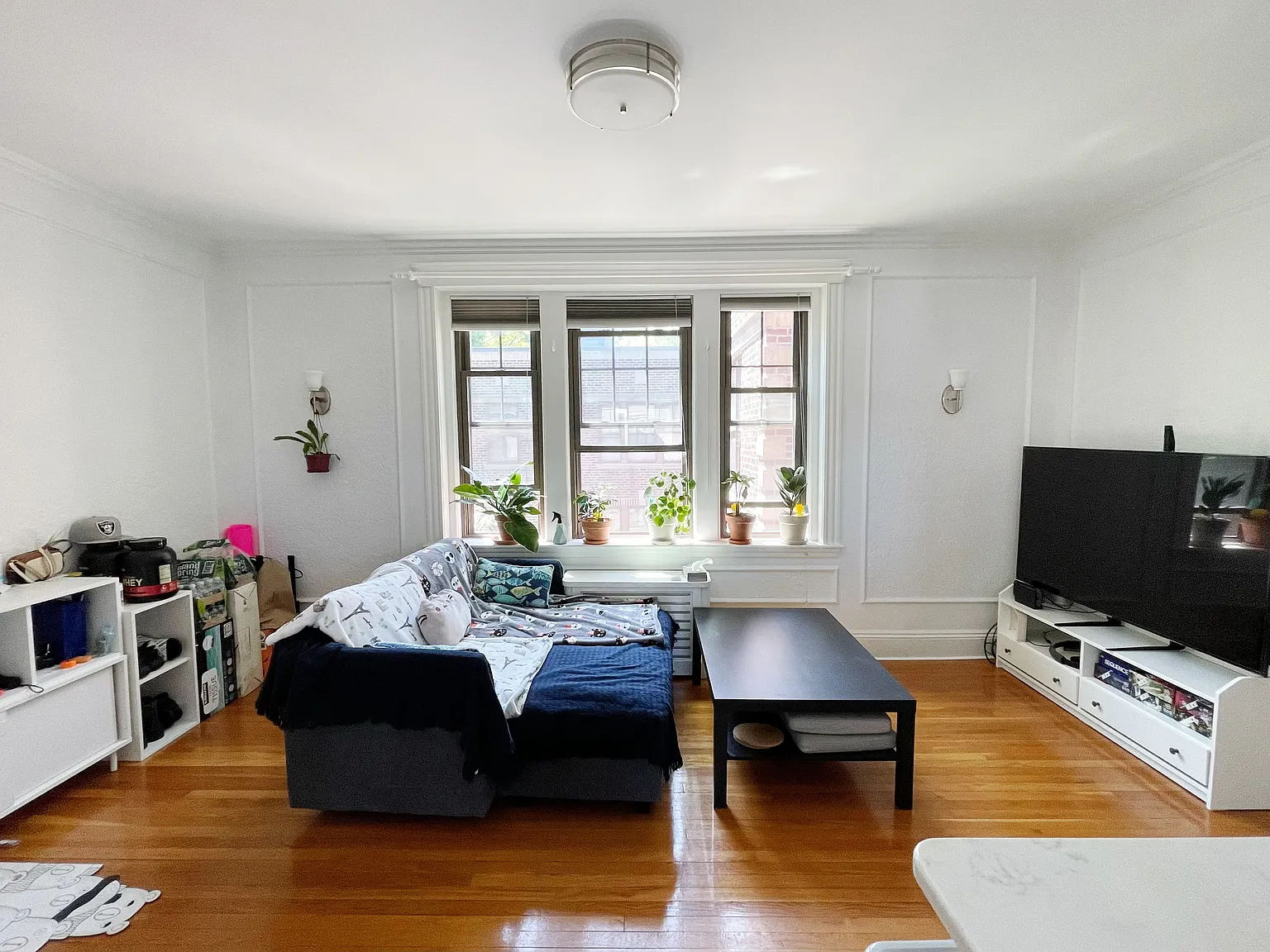 31 Winslow Rd — Photo 2