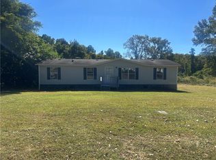 618 Sirrine St, Honea Path, SC 29654