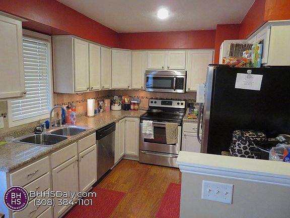 5th image of 124 Beachwood Dr