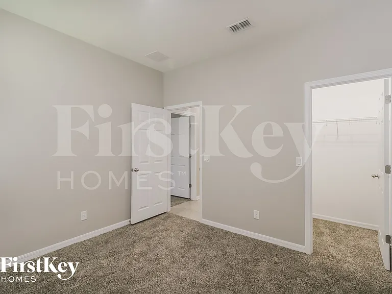 1134 Ketzal Dr — Photo 11