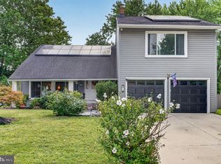 16 Merion Rd, Marlton, NJ 08053