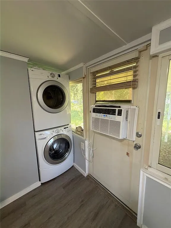 1 bed, 950 sqft, $999 — Photo 3