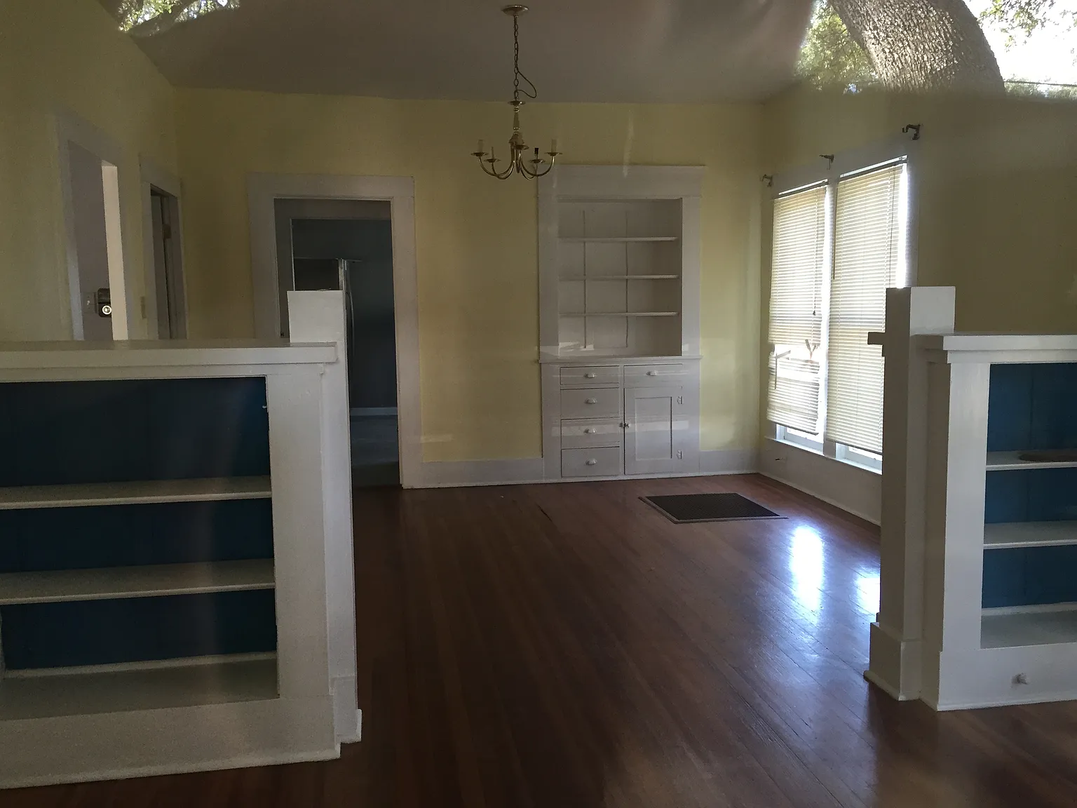 1306 S Blackburn St — Photo 4