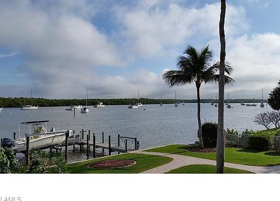 3rd image of 289 Tropical Shores Way