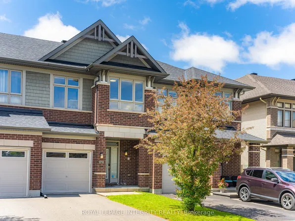 170 Larimar Cir, Ottawa, ON K1X 0B6