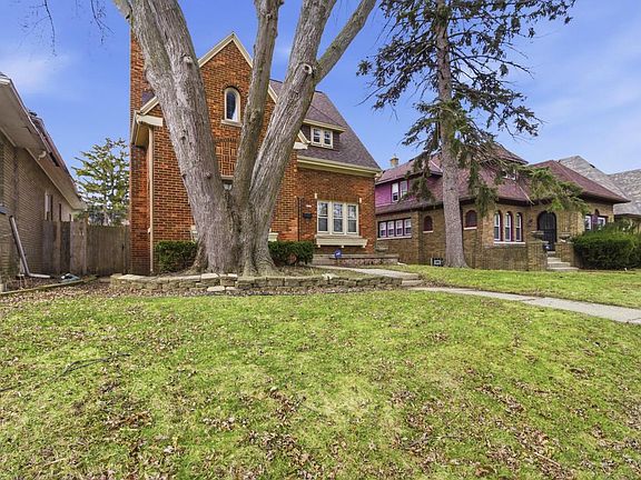 3rd image of 4169 North 14th STREET