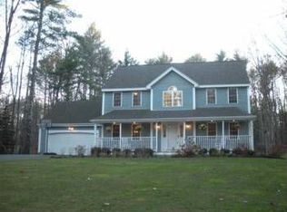 7 Carolyn Dr, Newmarket, NH 03857