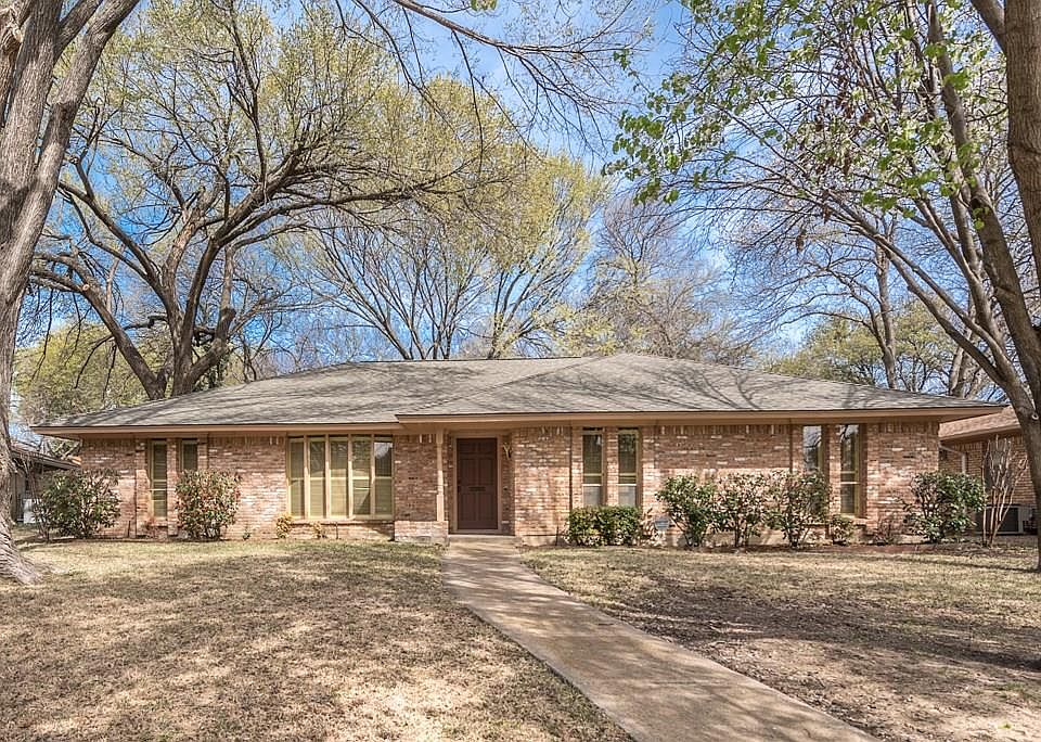 1st image of 1108 Janwood Cir