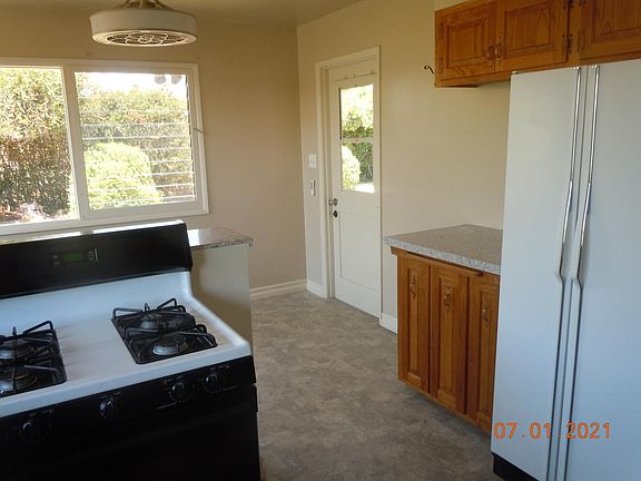 5th image of 4746 Lucille Dr